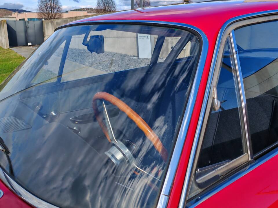 Afbeelding 23/50 van FIAT 2300 S Coupé (1967)