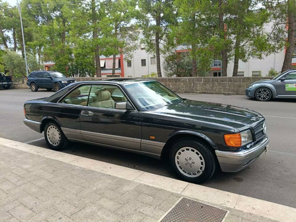Bild 43/47 von Mercedes-Benz 560 SEC (1987)