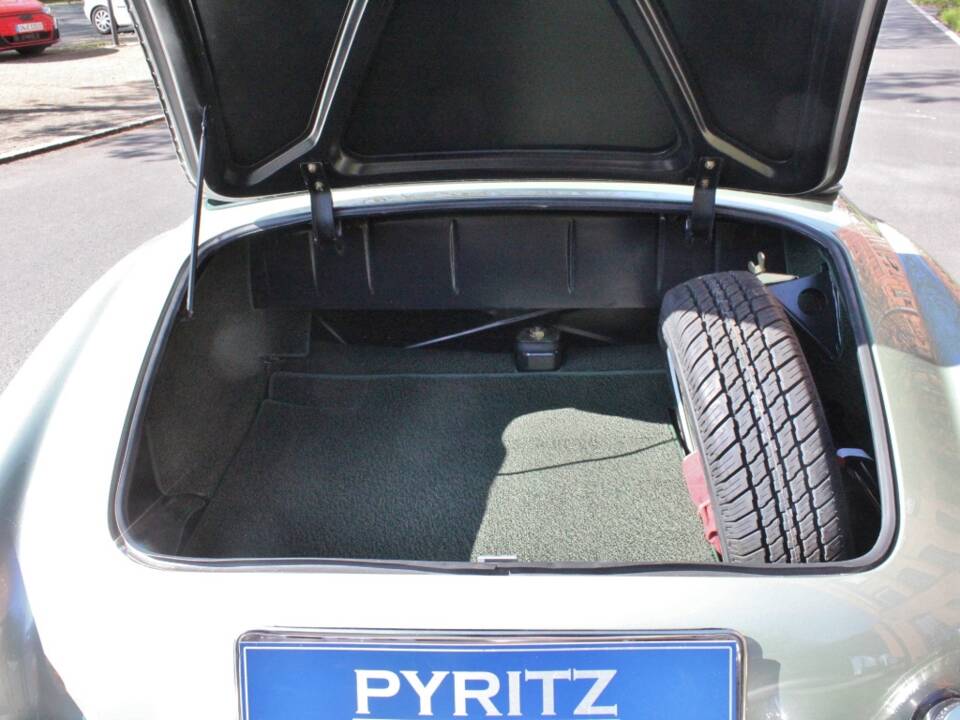 Imagen 13/14 de Mercedes-Benz 190 SL (1963)