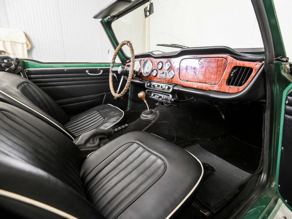 Bild 10/50 von Triumph TR 4A (1966)