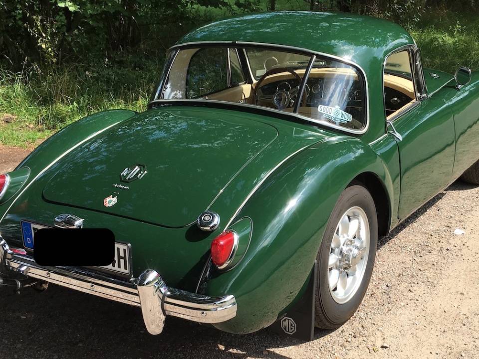 Bild 2/42 von MG MGA 1500 (1958)