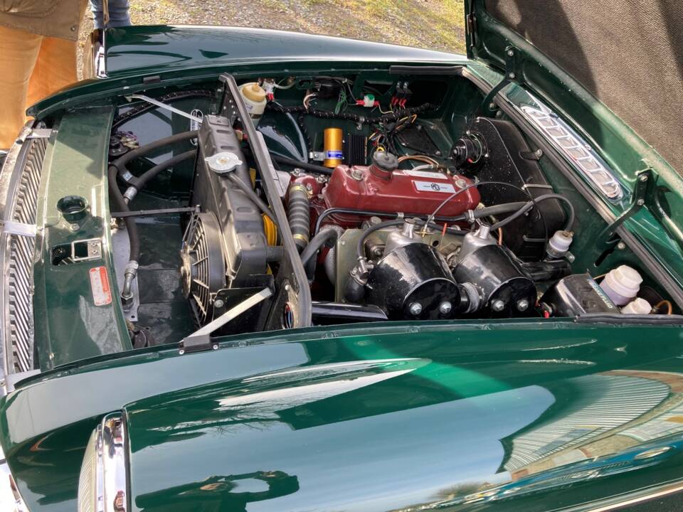 Bild 6/9 von MG MGB GT (1968)