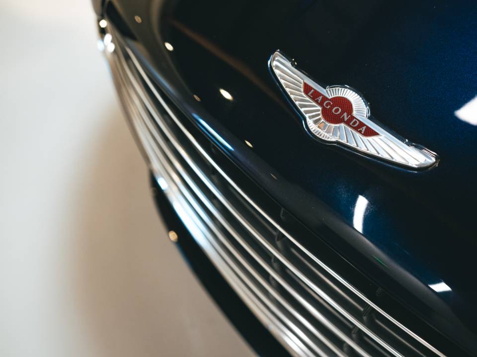 Image 16/70 of Aston Martin Taraf (2018)
