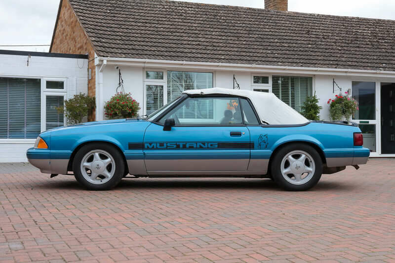 Image 6/50 de Ford Mustang III (1992)