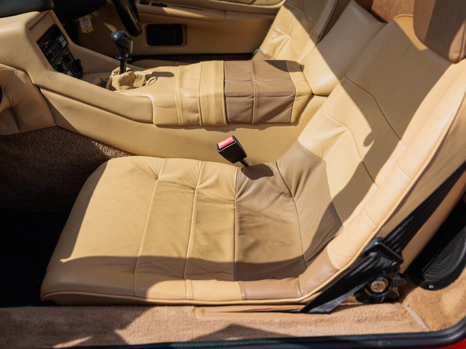 Afbeelding 18/47 van Lotus Esprit Turbo HC (1989)