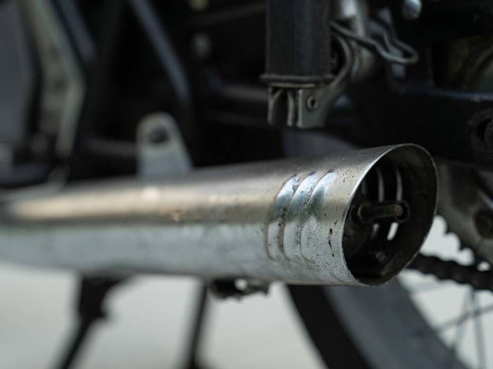 Image 11/26 de Benelli 125 Sport Special (1971)