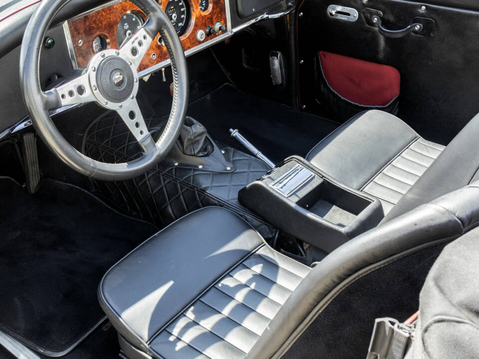 Image 8/12 of Jaguar XK 150 3.4 S DHC (1958)