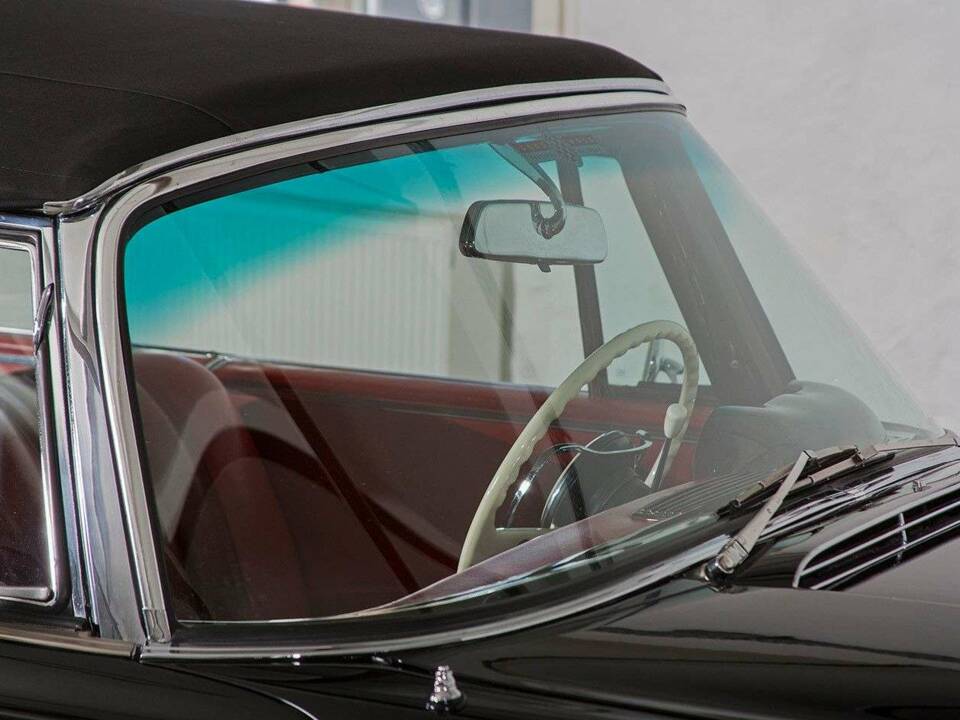 Image 6/34 of Mercedes-Benz 280 SE (1966)