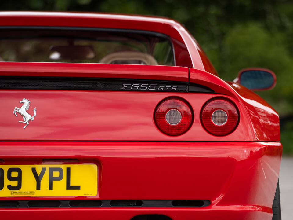 Immagine 39/50 di Ferrari F 355 GTS (1996)