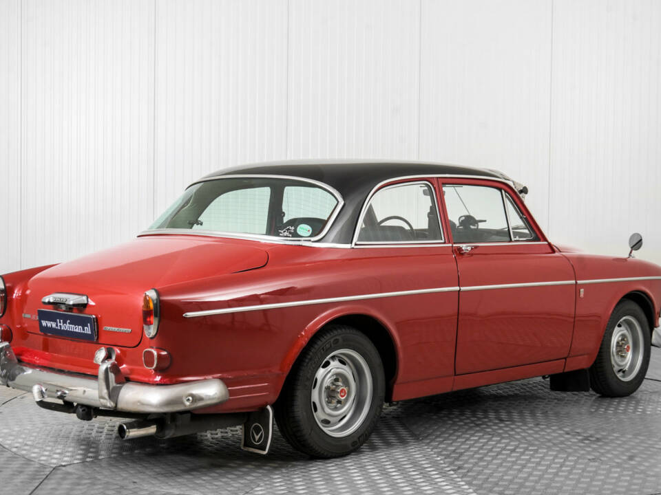 Image 2/50 of Volvo 1800 S (1965)
