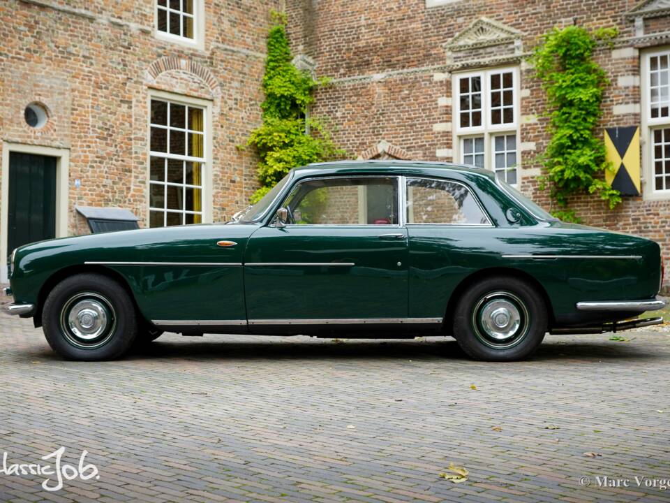 Bild 3/55 von Bristol 411 Mk. I (1970)