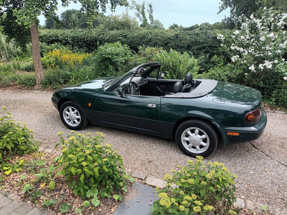 Image 3/12 of Mazda MX-5 1.6 (1995)