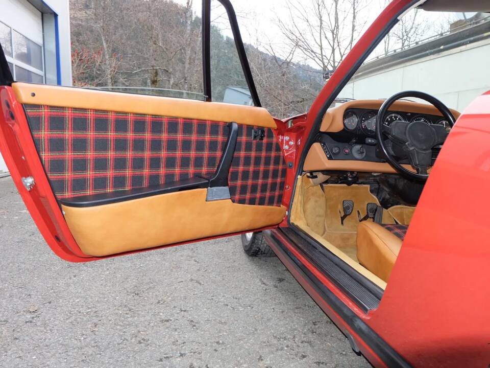 Bild 56/57 von Porsche 911 2.7 S (1975)
