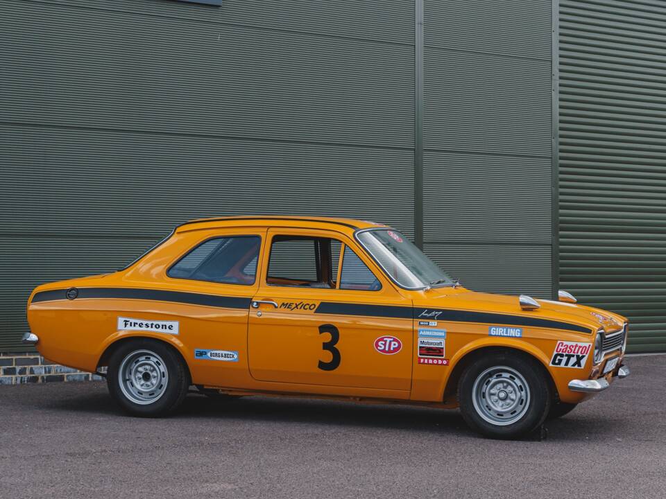 Image 26/50 of Ford Escort Mexico (1971)