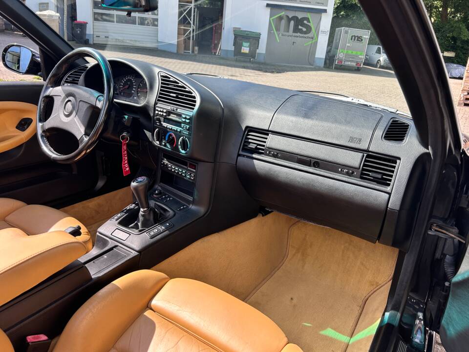 Bild 13/34 von BMW M3 (1994)