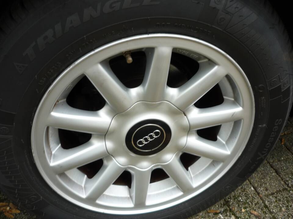 Afbeelding 3/23 van Audi 80 (1993)