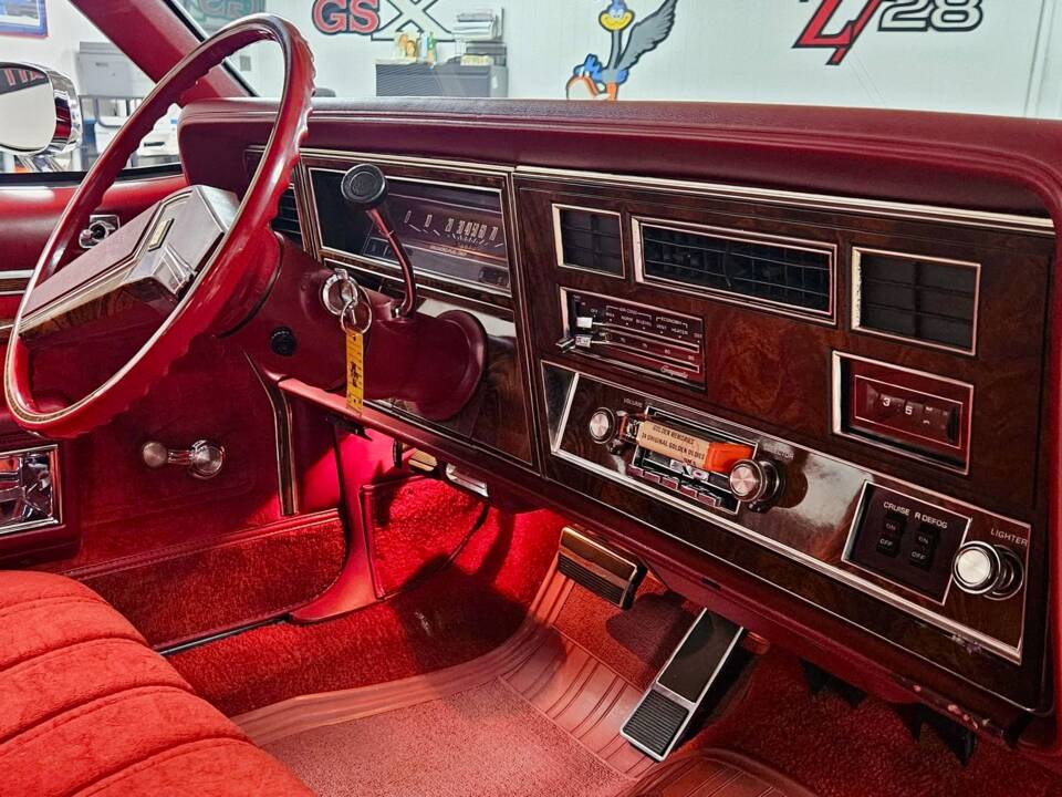 Immagine 16/20 di Oldsmobile Delta 88 Royale (1978)