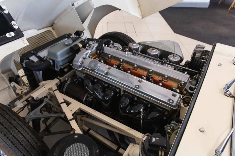 Bild 39/50 von Jaguar E-Type 3.8 (1962)