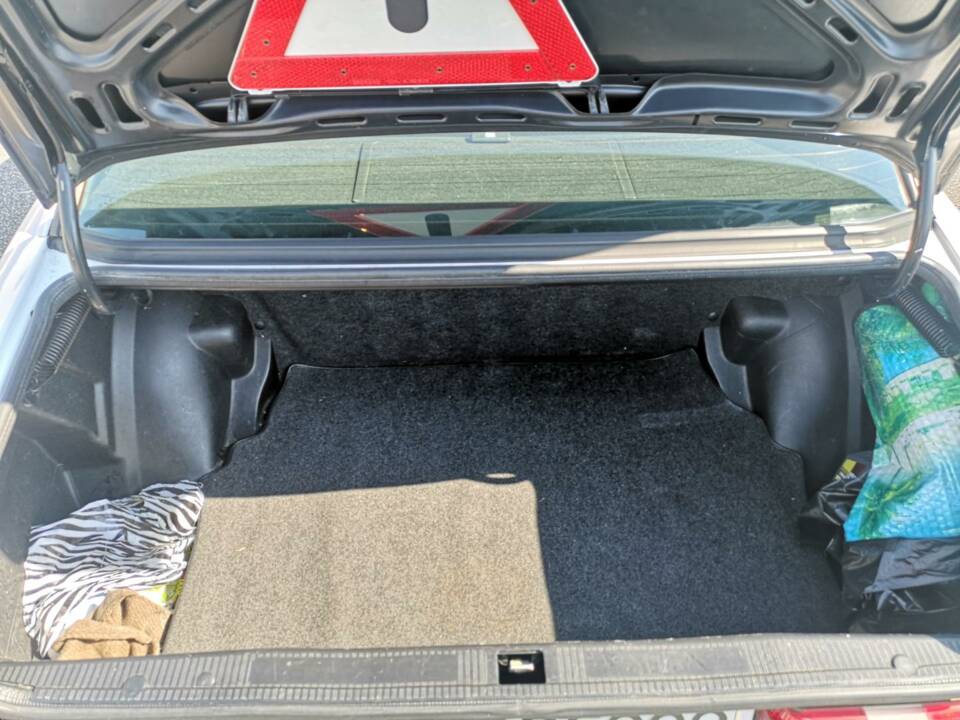 Image 27/34 of Mercedes-Benz 190 E 1.8 (1991)