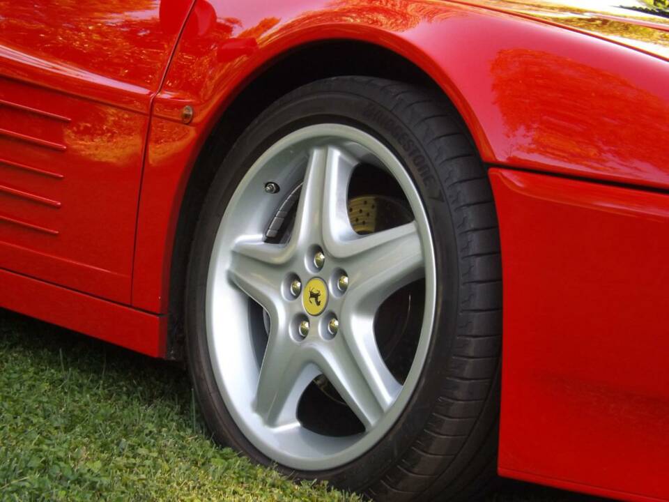 Image 25/50 of Ferrari 512 TR (1993)