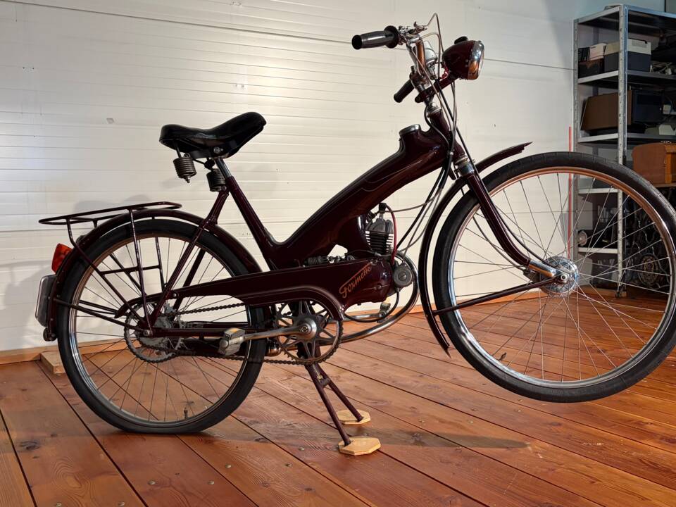 Immagine 5/15 di HMW Foxinette FM 41 (1900)