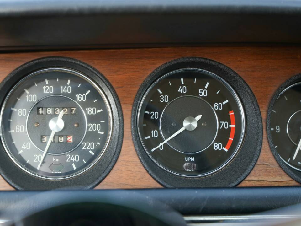 Immagine 18/50 di BMW 3.0 CSi (1973)