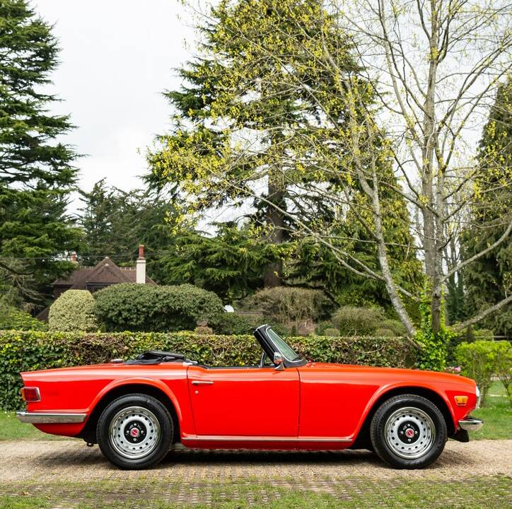 Afbeelding 22/50 van Triumph TR 6 (1974)