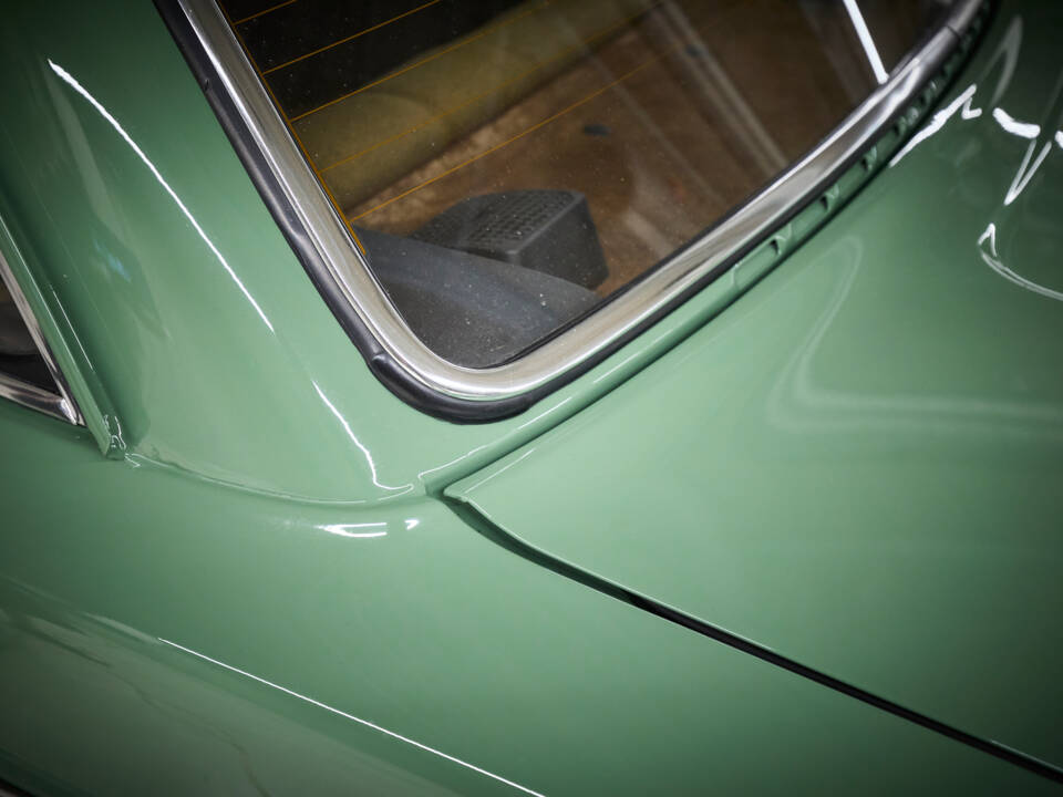 Bild 40/98 von Volvo 244 DL (1975)