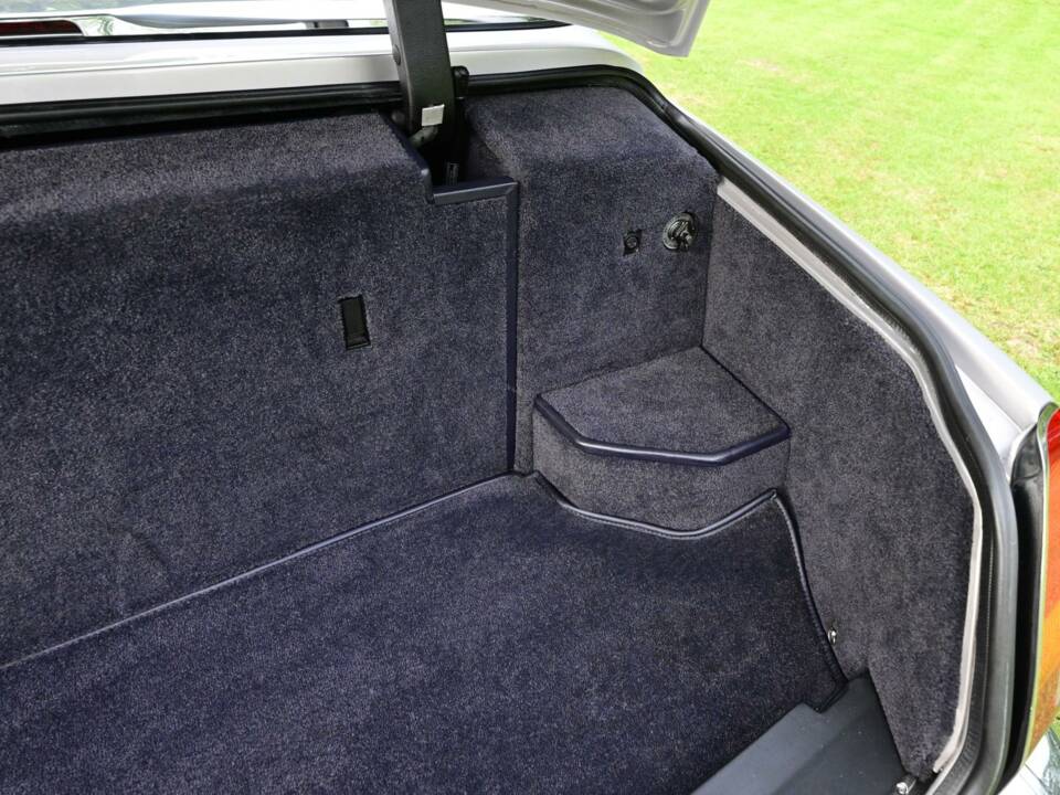 Bild 38/50 von Bentley Azure (2003)