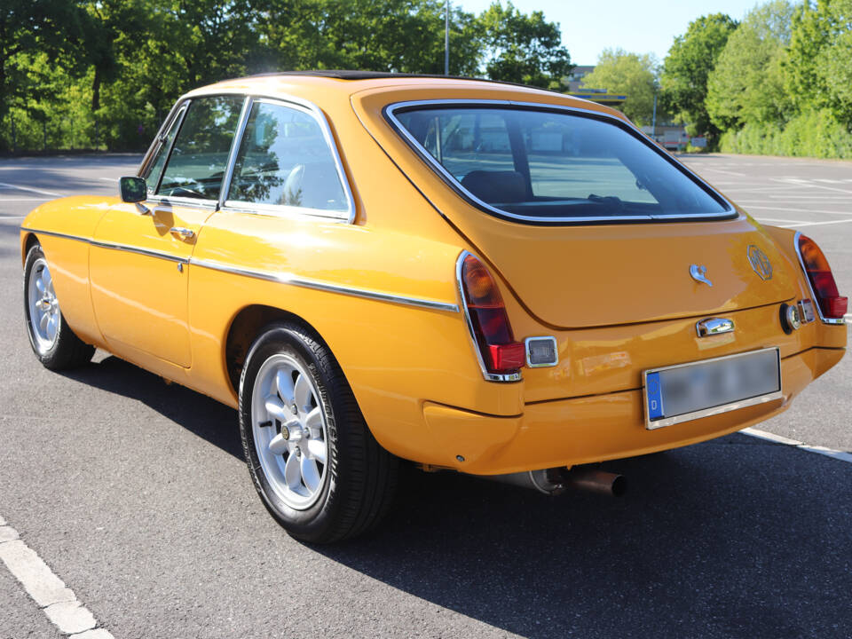 Image 5/19 of MG MGB GT (1978)