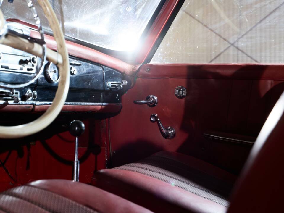 Image 46/83 de Mercedes-Benz 190 SL (1959)