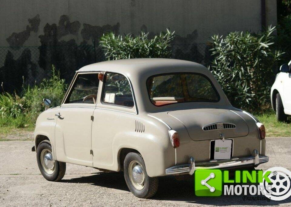 Image 7/10 of Glas Goggomobil T 300 (1958)