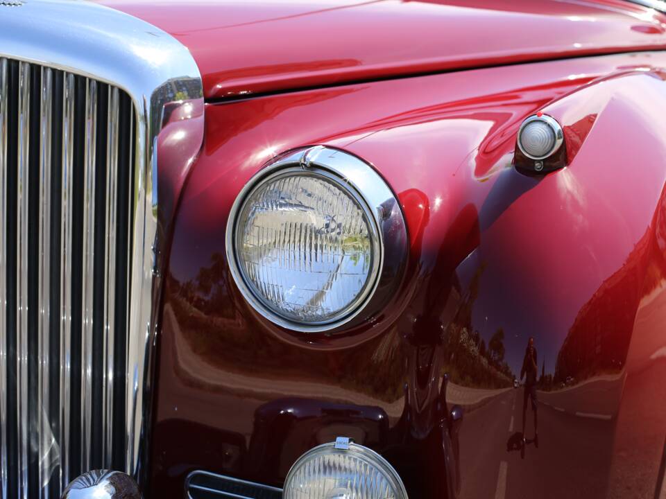 Image 12/81 of Bentley S 1 (1959)