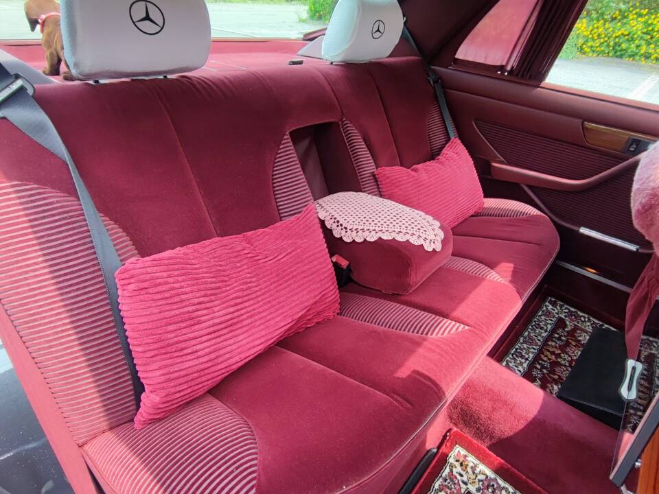 Bild 31/34 von Mercedes-Benz 420 SEL (1989)