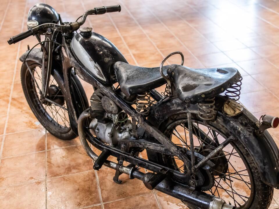 Image 9/11 of Puch 200 (1900)