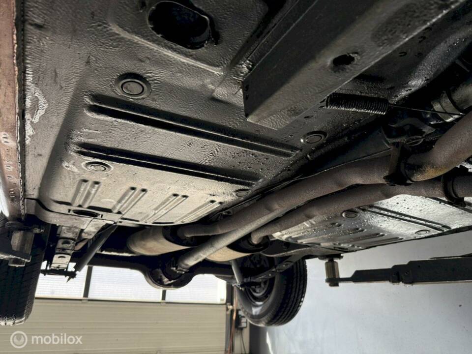 Image 30/33 of Ford Mustang GT (1966)