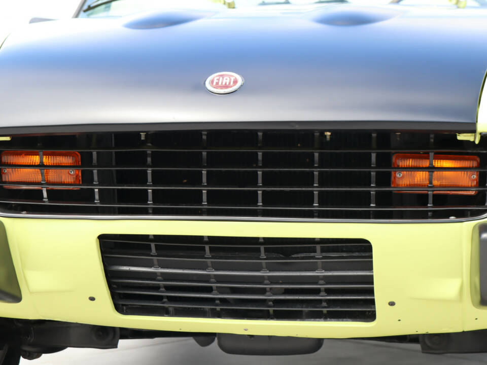 Immagine 45/50 di FIAT 124 Spider CS1 (1975)
