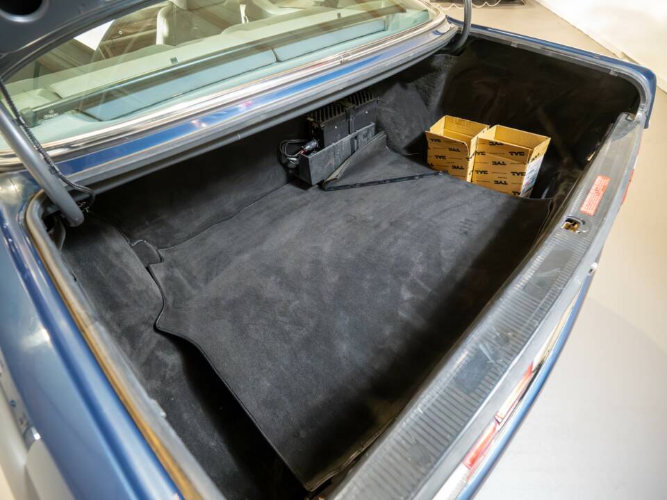 Image 10/27 of Mercedes-Benz 500 SEC (1988)