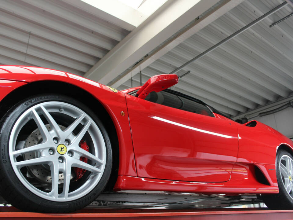 Image 11/50 of Ferrari F430 Spider (2008)