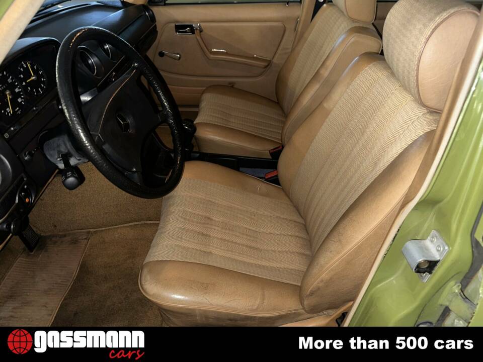 Bild 4/15 von Mercedes-Benz 200 D (1982)