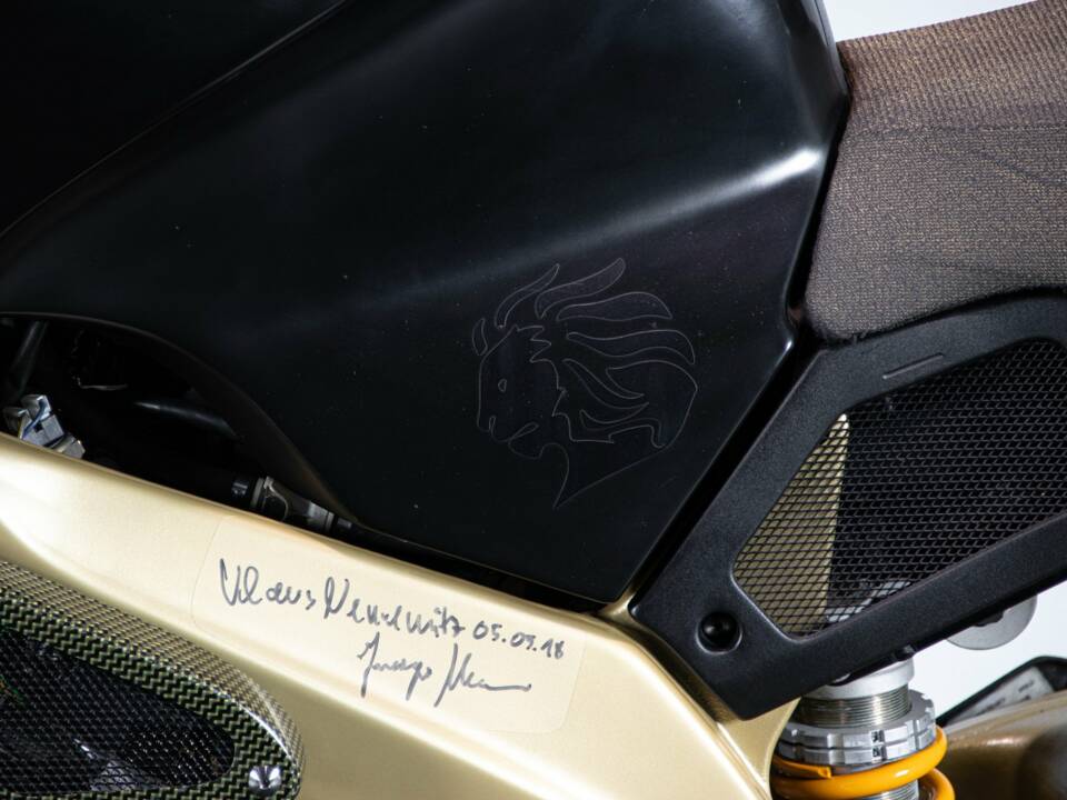 Bild 9/50 von Aprilia DUMMY (2002)