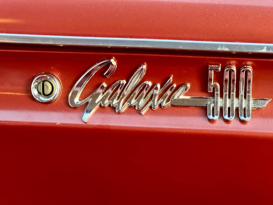 Afbeelding 21/27 van Ford Galaxie 500 (1962)