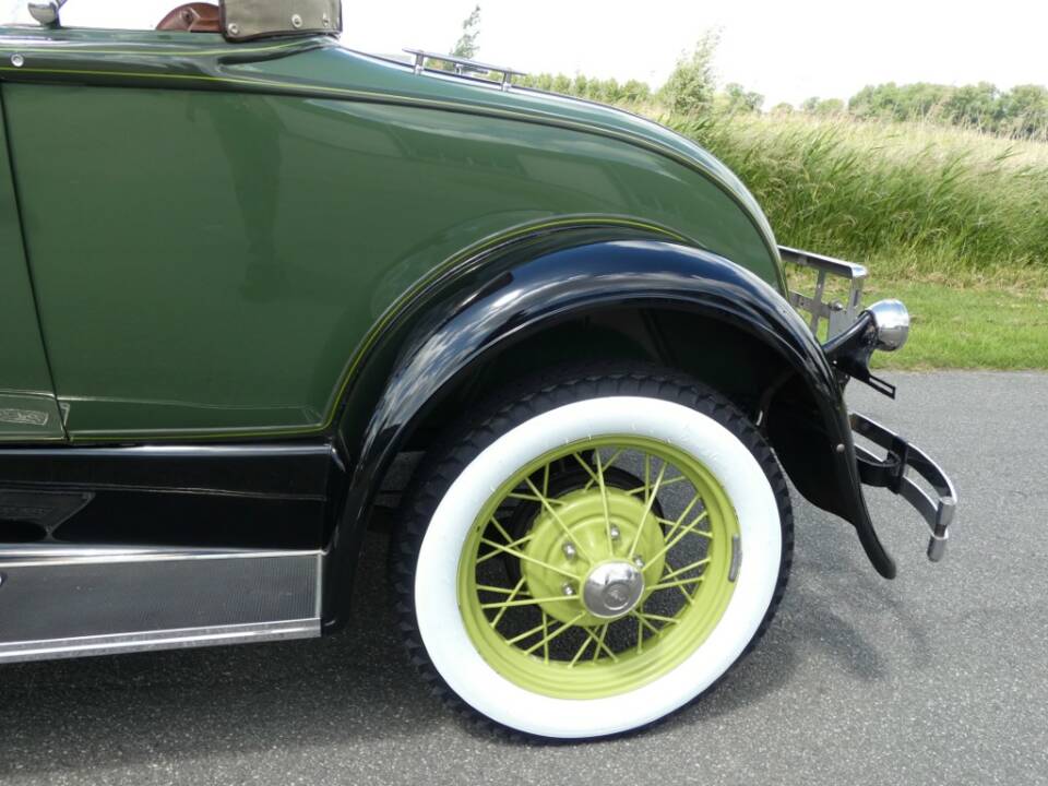 Image 20/22 of Ford Model A (1931)