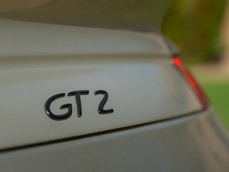 Image 31/50 de Porsche 911 GT2 (2002)