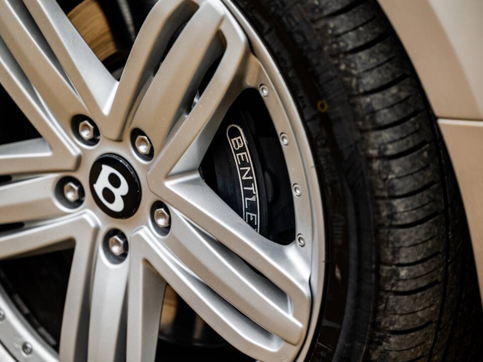 Bild 38/50 von Bentley Mulsanne (2011)