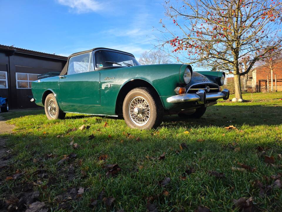 Image 19/42 of Sunbeam Alpine Mk IV (1964)