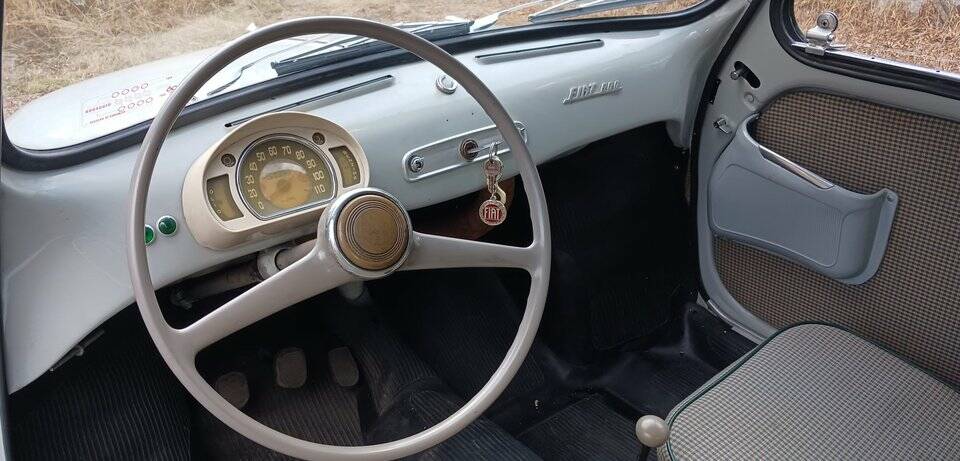 Obraz 2/8 pojazdu FIAT 600 (1955)