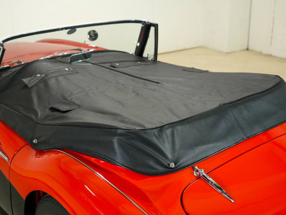 Image 24/50 of Austin-Healey 3000 Mk II (BJ7) (1964)