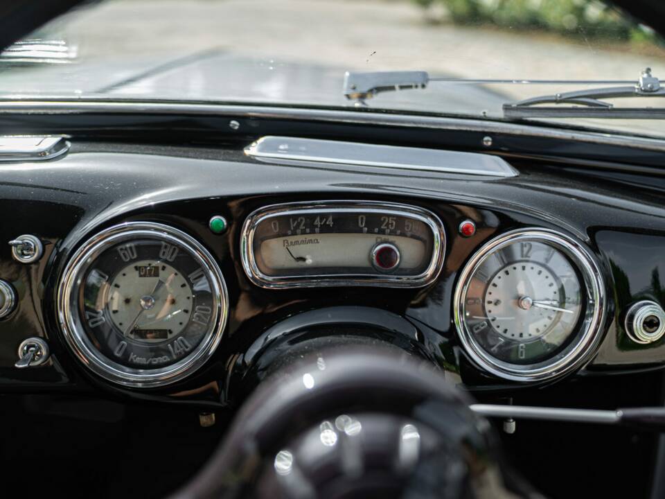 Image 35/50 de Lancia Augusta Ghia (1935)