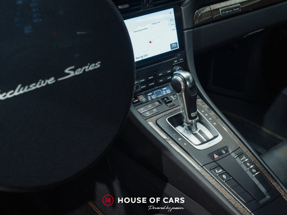 Image 22/25 of Porsche 911 Turbo S Exclusive (2018)